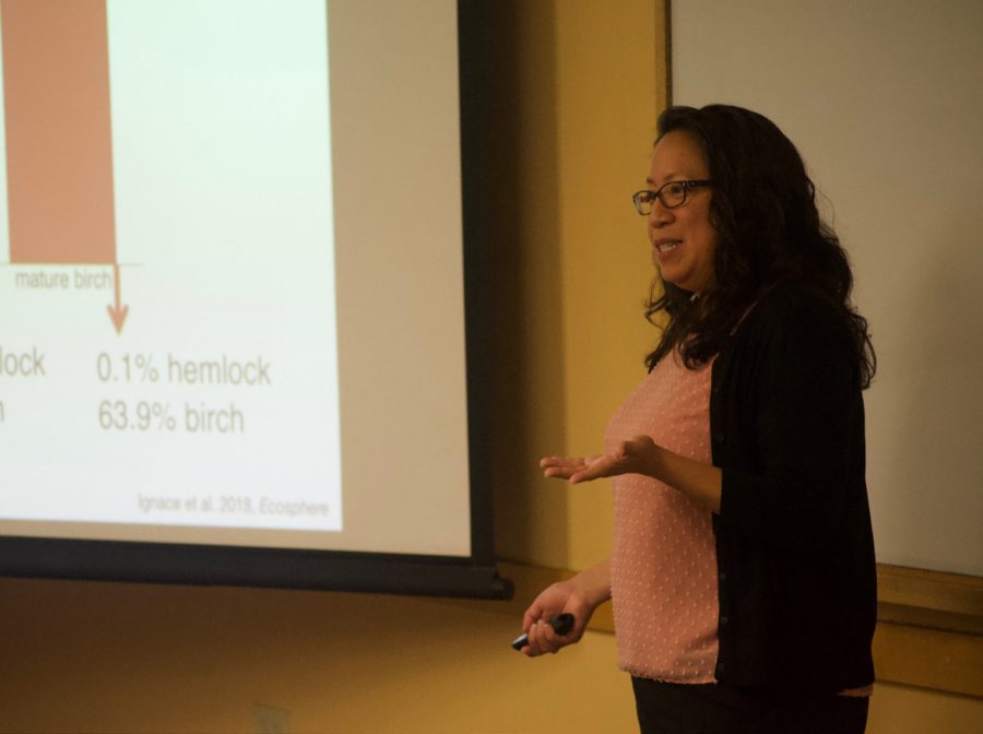 Danielle Ignace presenting her research. Photo by Jospeh Maher. 