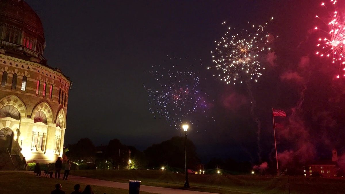 Fireworks+Light+Up+ReUnion