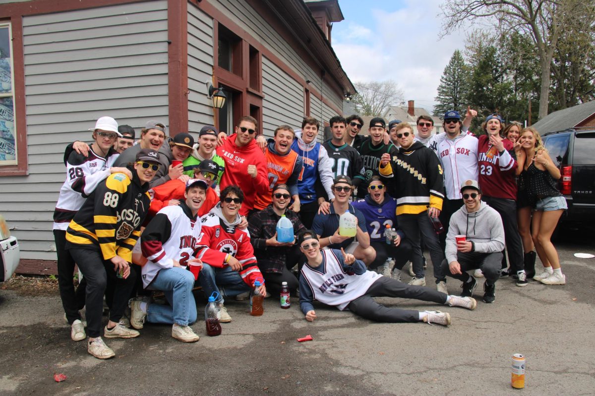The men's hockey team and the football team at Carriage before Springfest 2025.