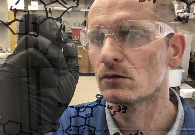 David Olson '06 in a lab at UC Davis.