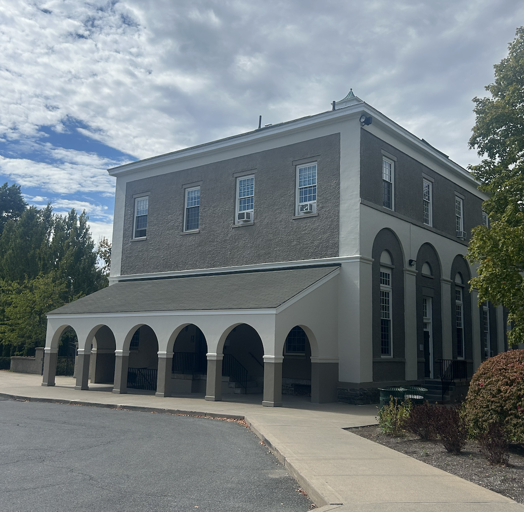 The outside of Old Chapel, where the international programs office, language labs, and language mentor stations are located. 