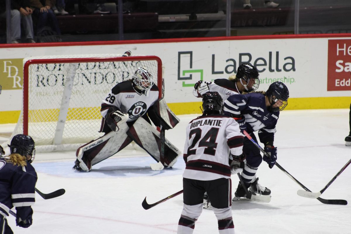Union Women's Hockey playing against New Hampshire.