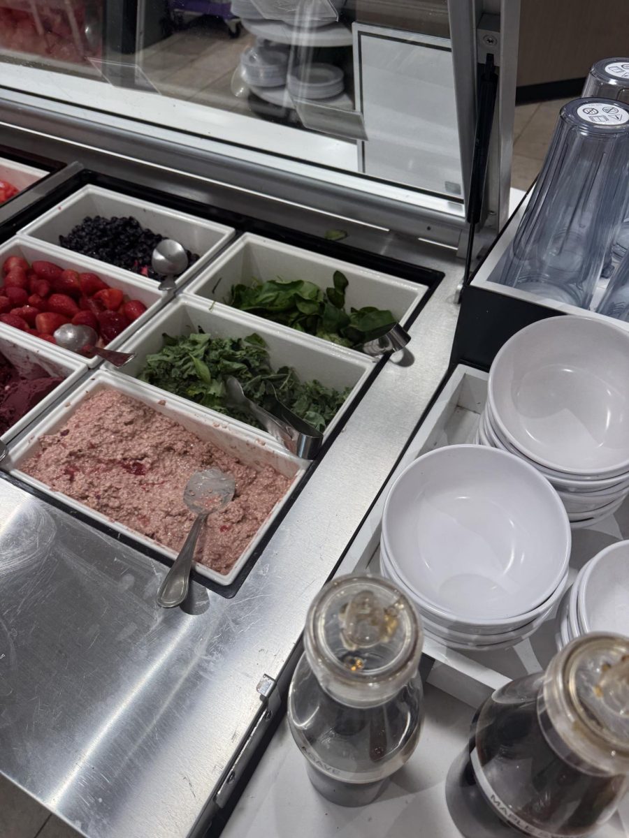 Reamer Dining Hall's new açaí and fruit bowl bar.