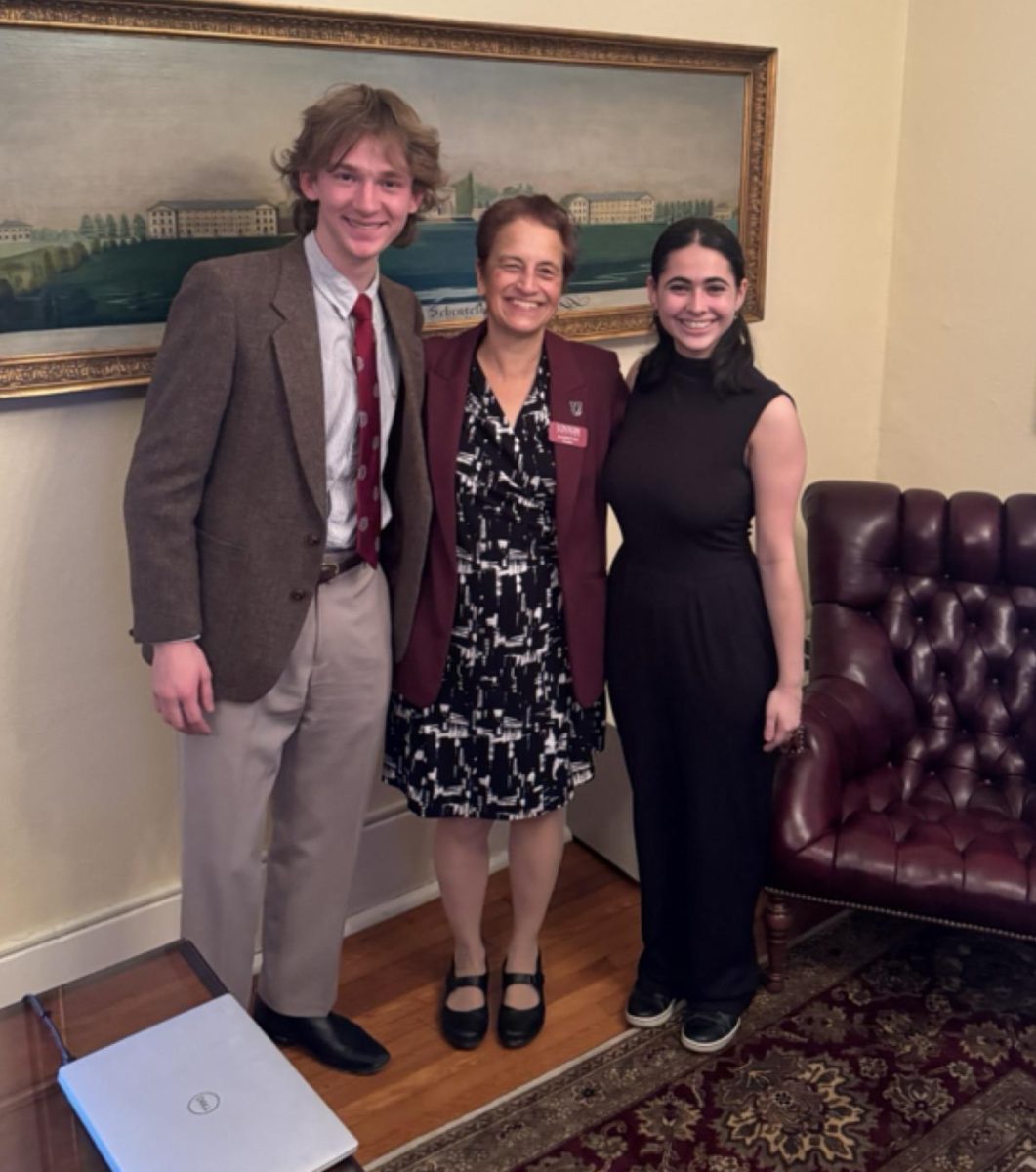 Staff writer Naomi Nayor ‘28 and editor-in-chief Matthew Lowry ‘27 with Union
President Elizabeth Kiss.