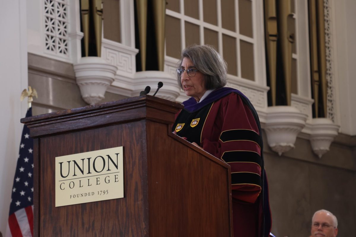 Keynote Speaker and Concordiensis Editor in Chief Emeritus Judith L. Dein '76 gives her address at Founder's Day on February 26, 2026. 