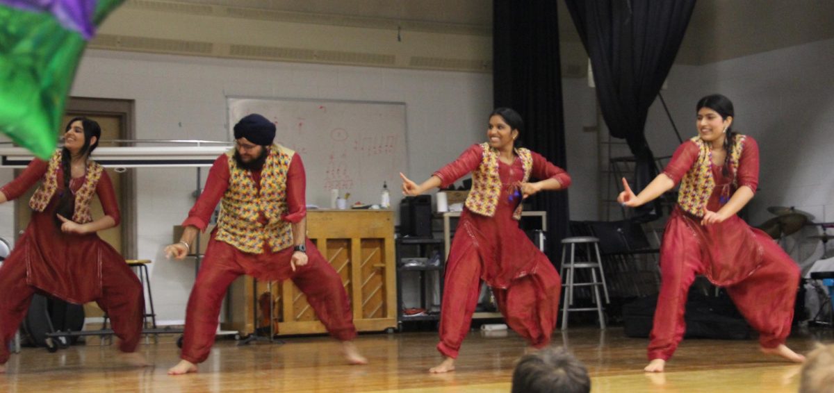 Union’s Bhangra Crew Shines at Karigon Elementary Stage