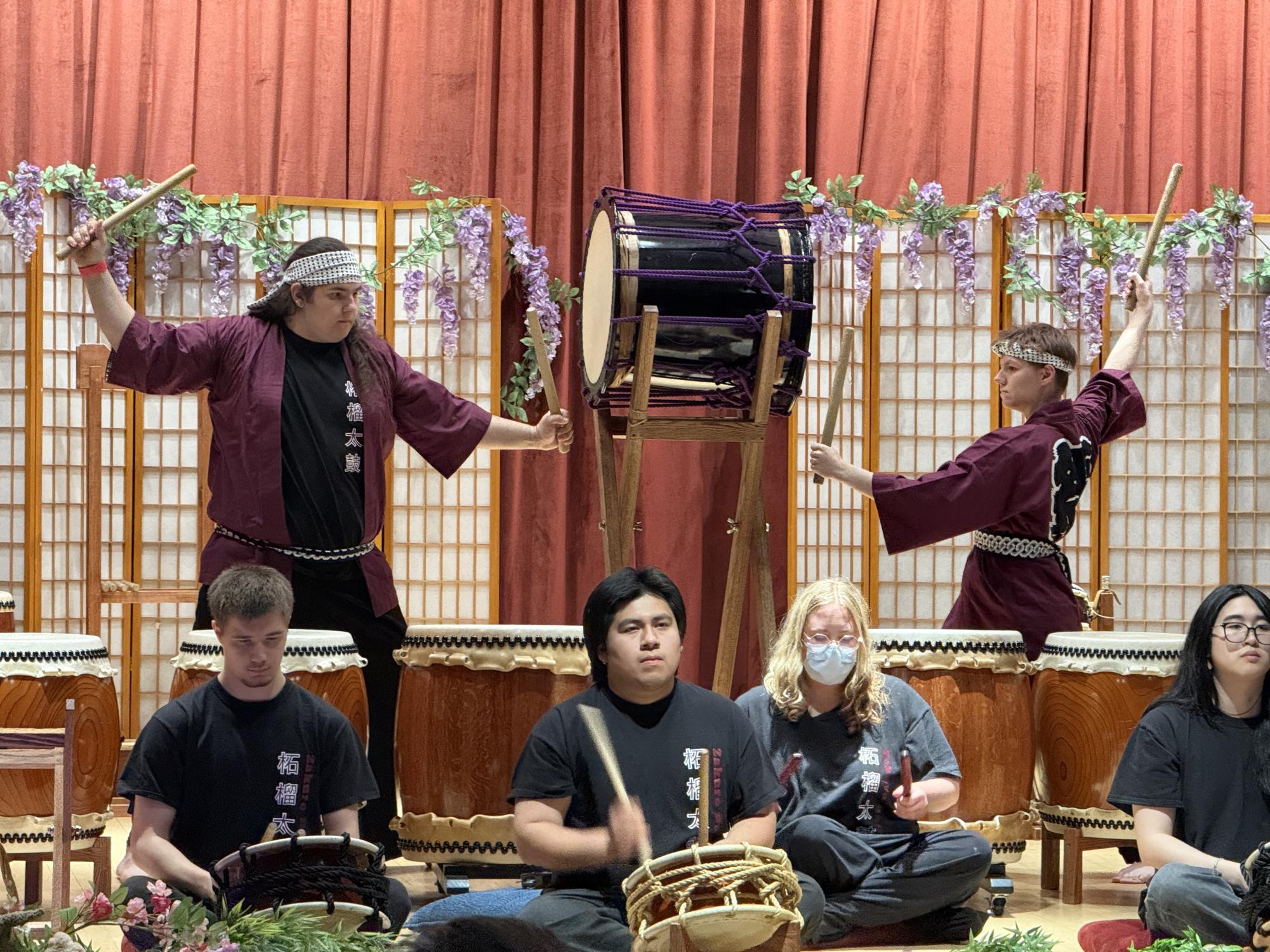 Students performing a piece at the Zakuro-Daiko spring concert.
